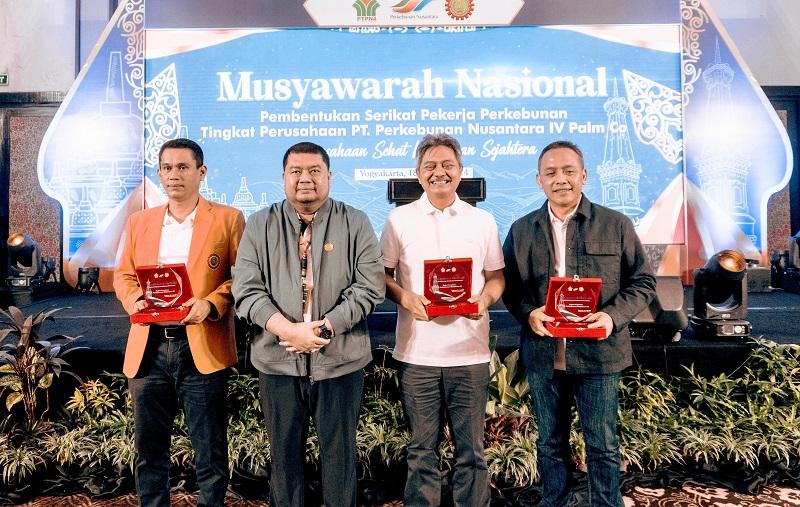 20250502-98buruh.jpg