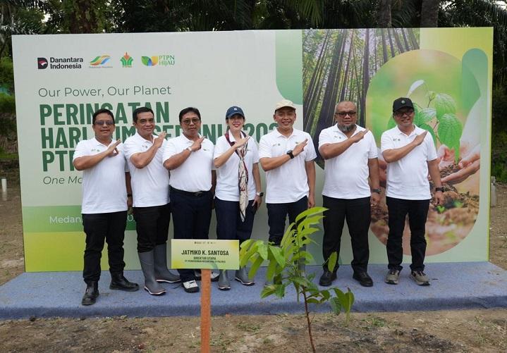 Perkuat Komitmen di Peringatan Hari Bumi, PTPN IV PalmCo Target Tanam 50.000 Pohon Tahun 2026